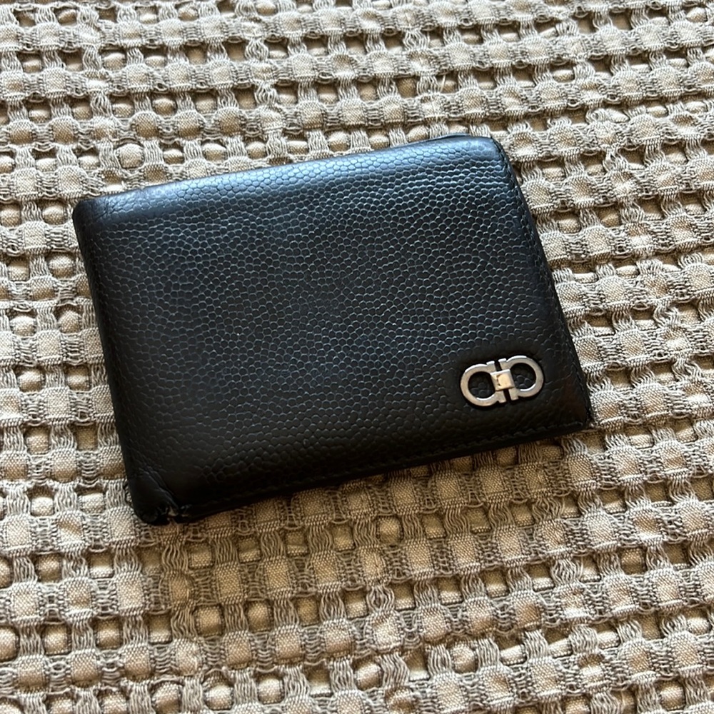 Ferragamo men foldable wallet